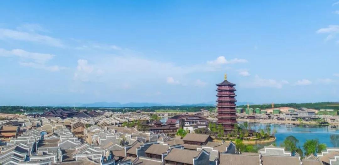 網(wǎng)紅長沙與您相約，2019第一屆元拓建材國際采購商展洽會即將開幕！